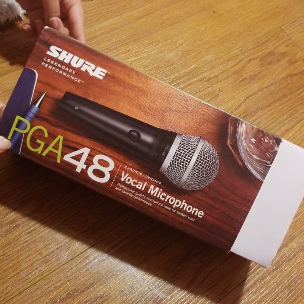 Microphone - Picture 5 of 7